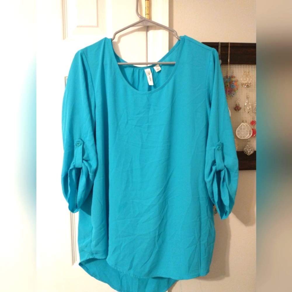 Women's Top L